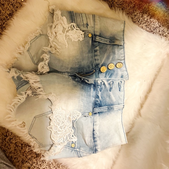 blue jean shorts - Picture 5 of 5